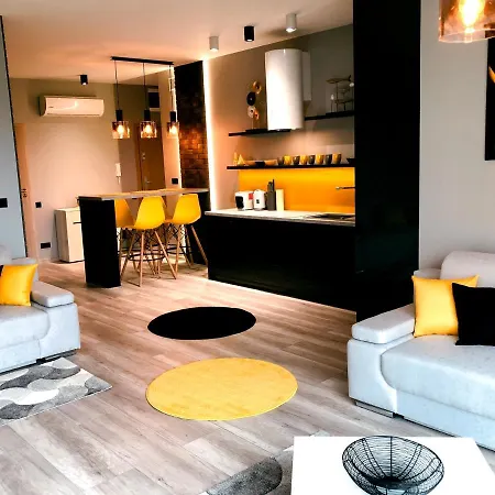 Elegance Yellow W Nautica * Giżycko