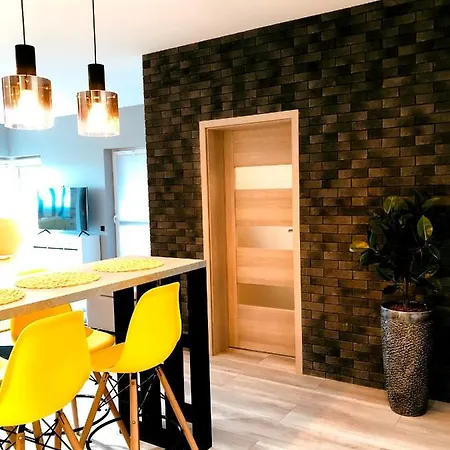 Elegance Yellow W Nautica Appartamento Giżycko