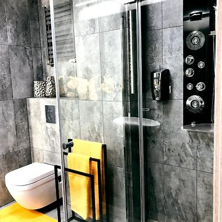 Elegance Yellow W Nautica *